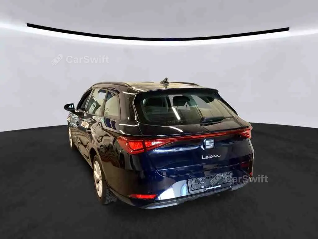 Seat Leon Style [CNG], 2022, фото 3