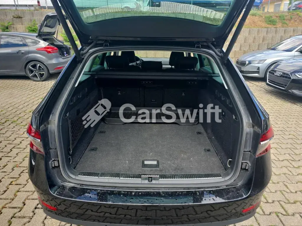 Skoda Superb Estate Style, 2023, фото 8