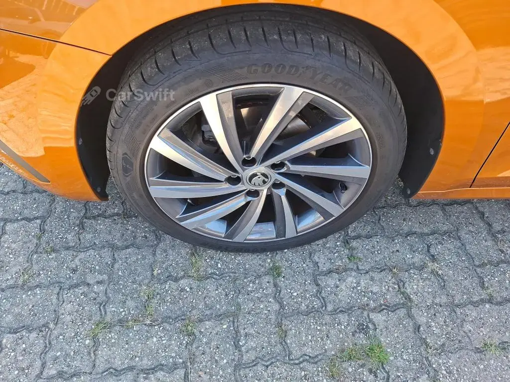 Skoda Octavia Estate Ambition Tour [CNG], 2022, фото 12