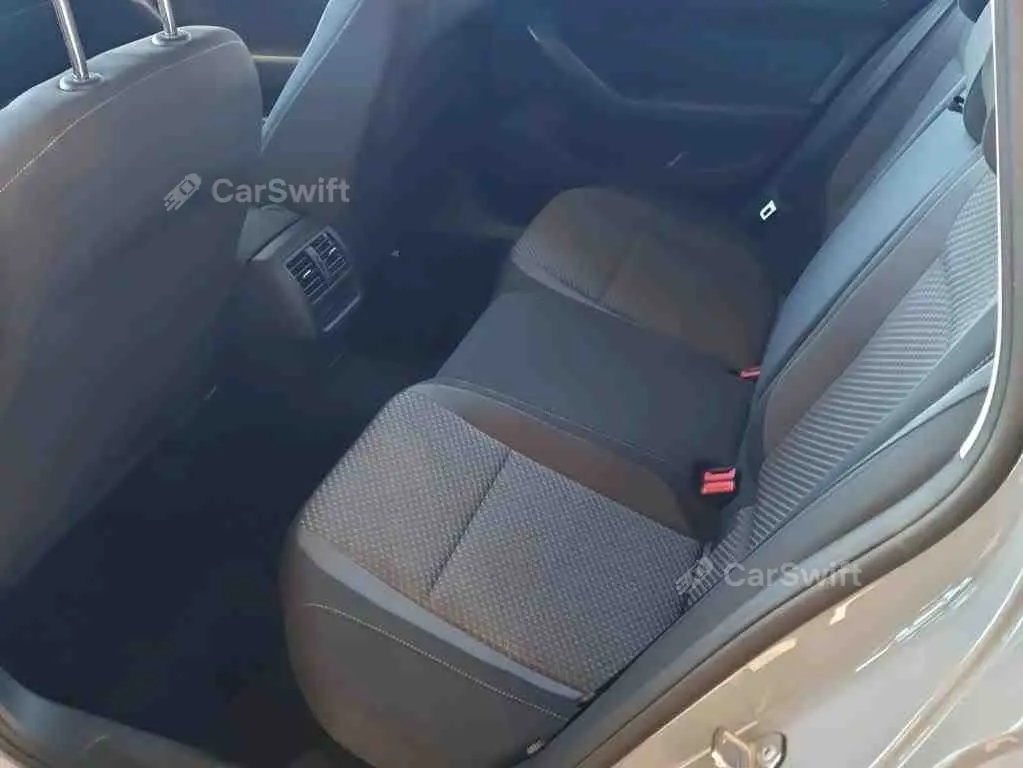Volkswagen Passat Business Premium, 2022, фото 9