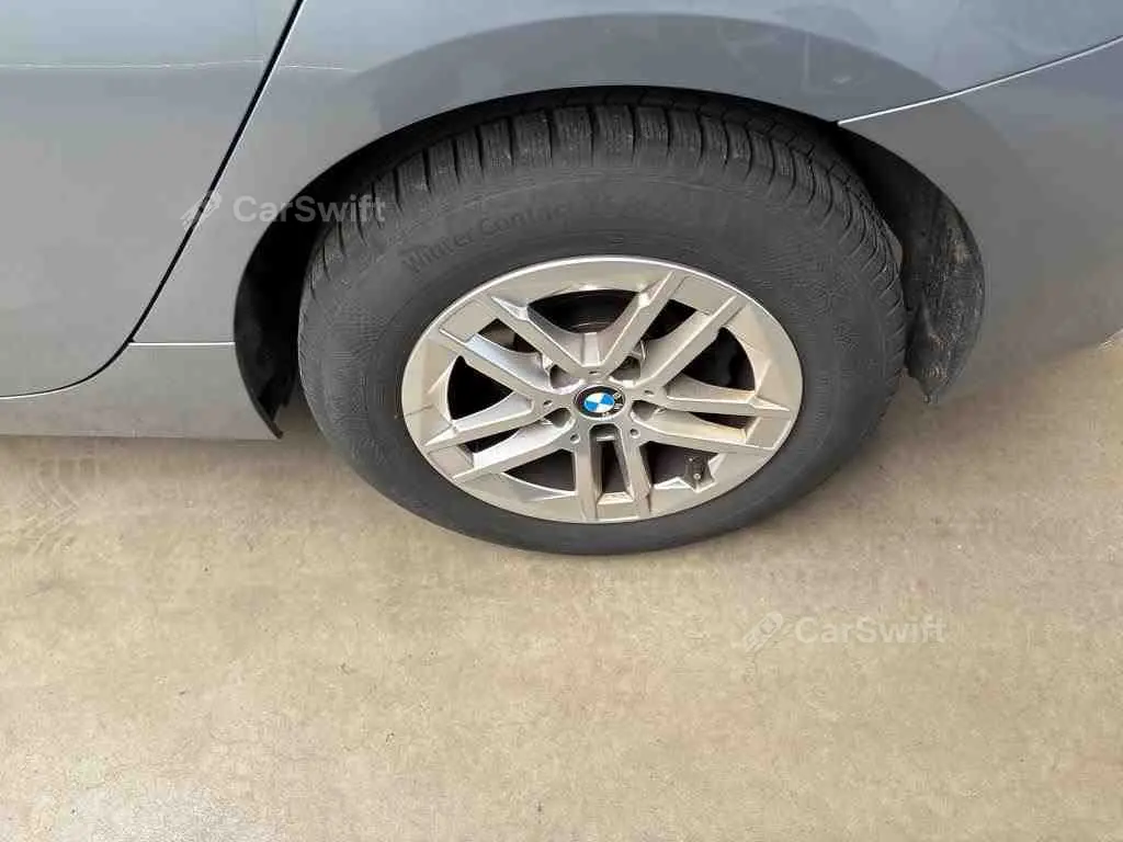 BMW 218i Active Tourer Luxury Line, 2023, фото 16