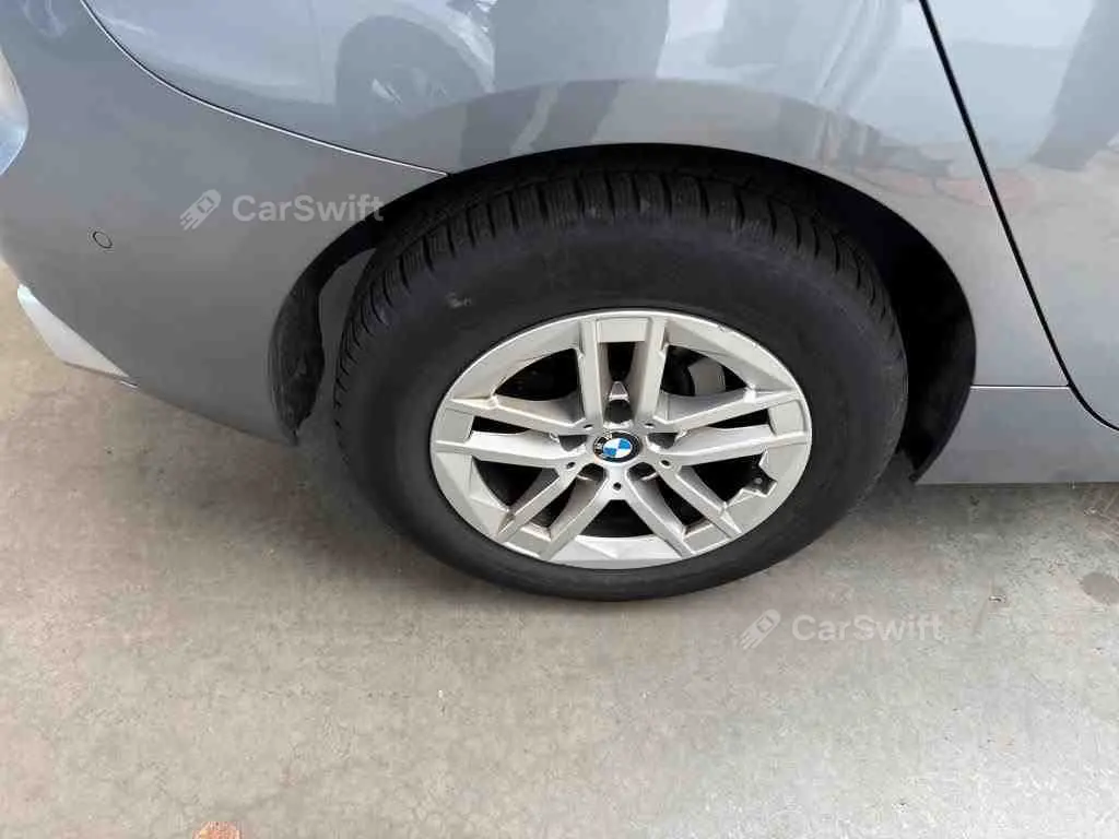 BMW 218i Active Tourer Luxury Line, 2023, фото 17